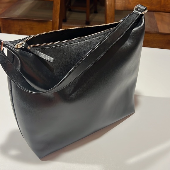 Kate Spade Purse - Picture 2 of 3